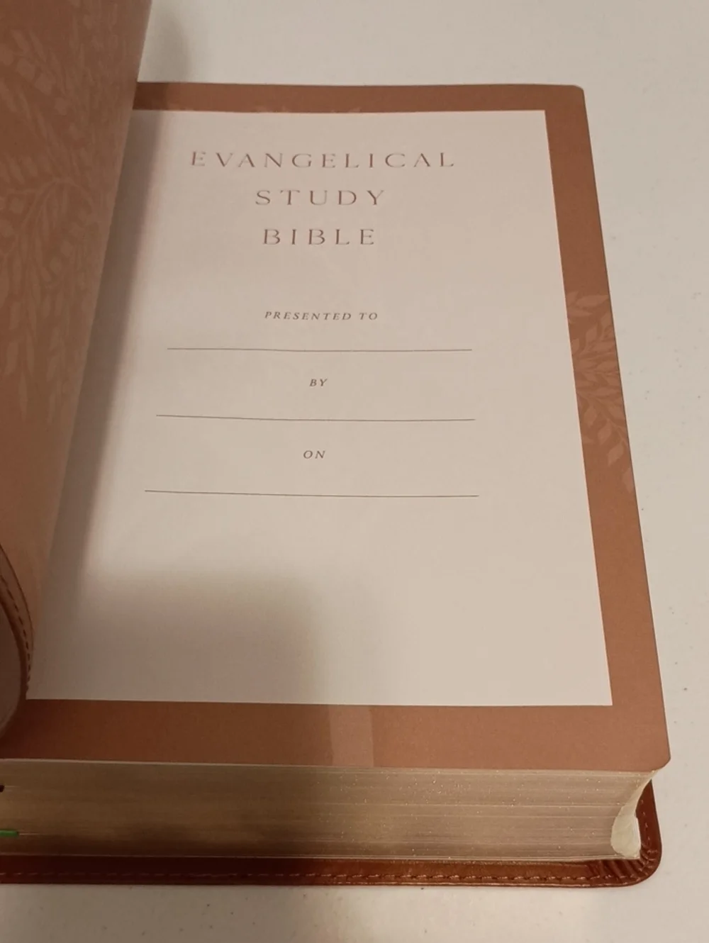 EVANGELICAL STUDY BIBLE - Brown Leathersoft (New King James Version)